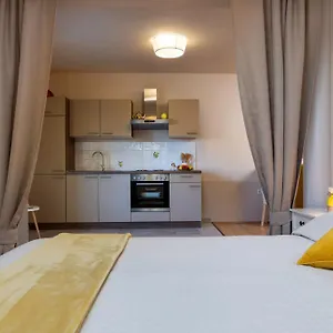 Apartment Javor